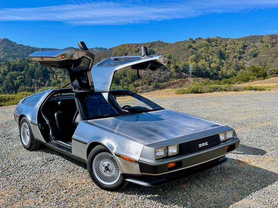 1983 DeLorean DMC-12 - Image 25 of 31