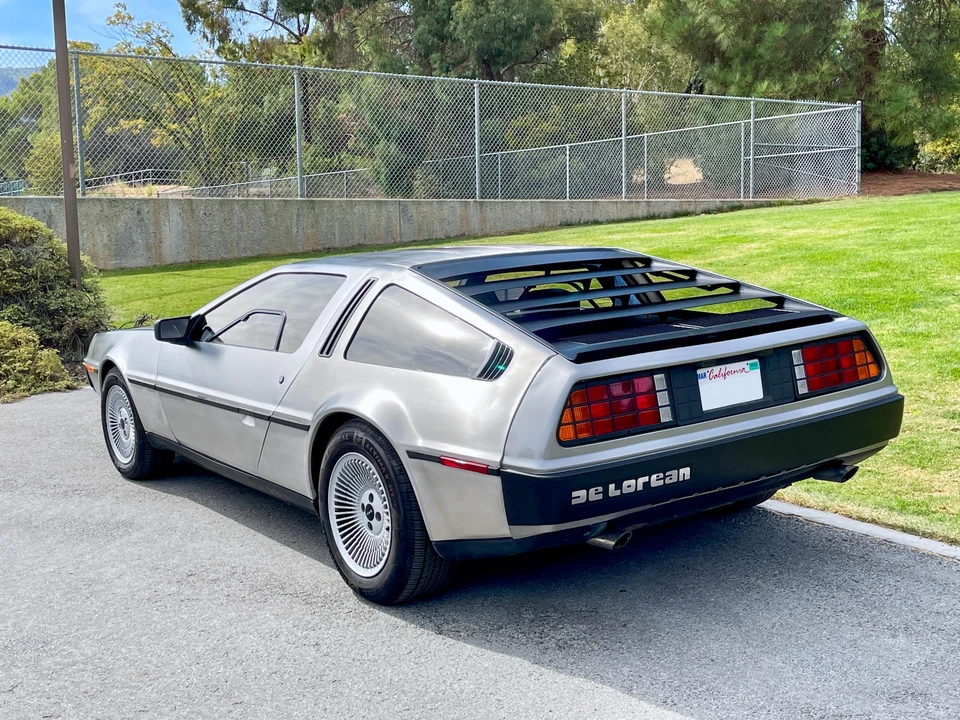 1983 DeLorean DMC-12 - Image 12 of 31