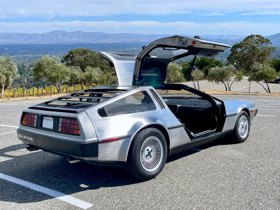 1983 DeLorean DMC-12 - Image 30 of 31