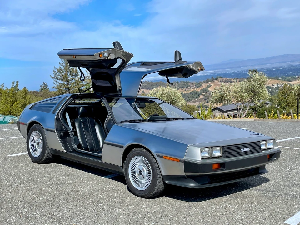 1983 DeLorean DMC-12 - Image 26 of 31