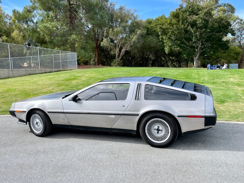 1983 DeLorean DMC-12 - Image 16 of 31