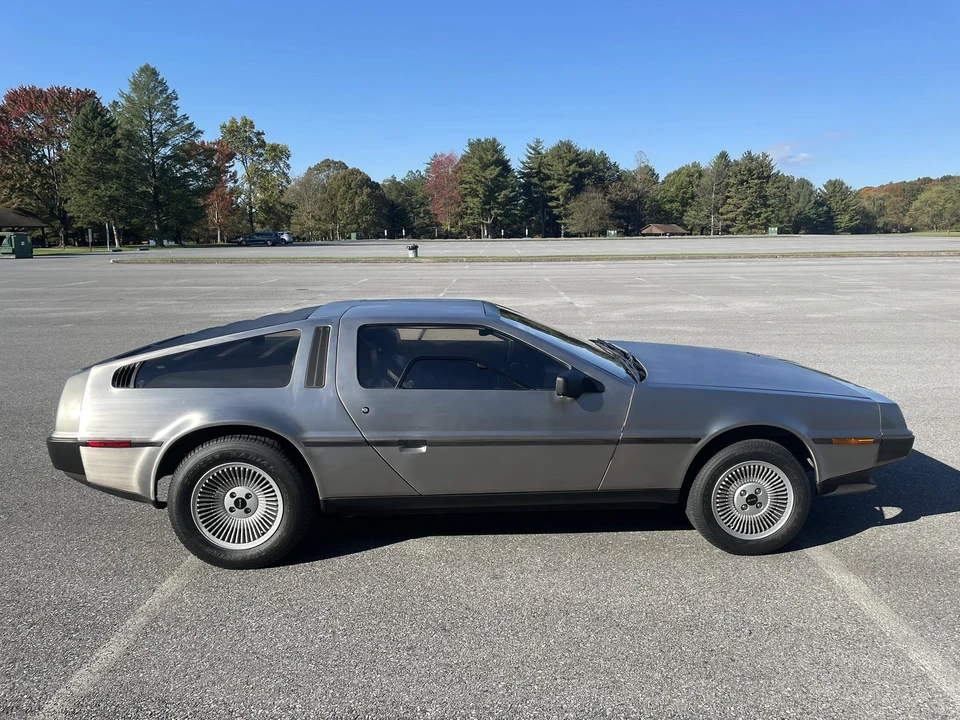 1983 DeLorean DMC-12 - Image 9 of 31
