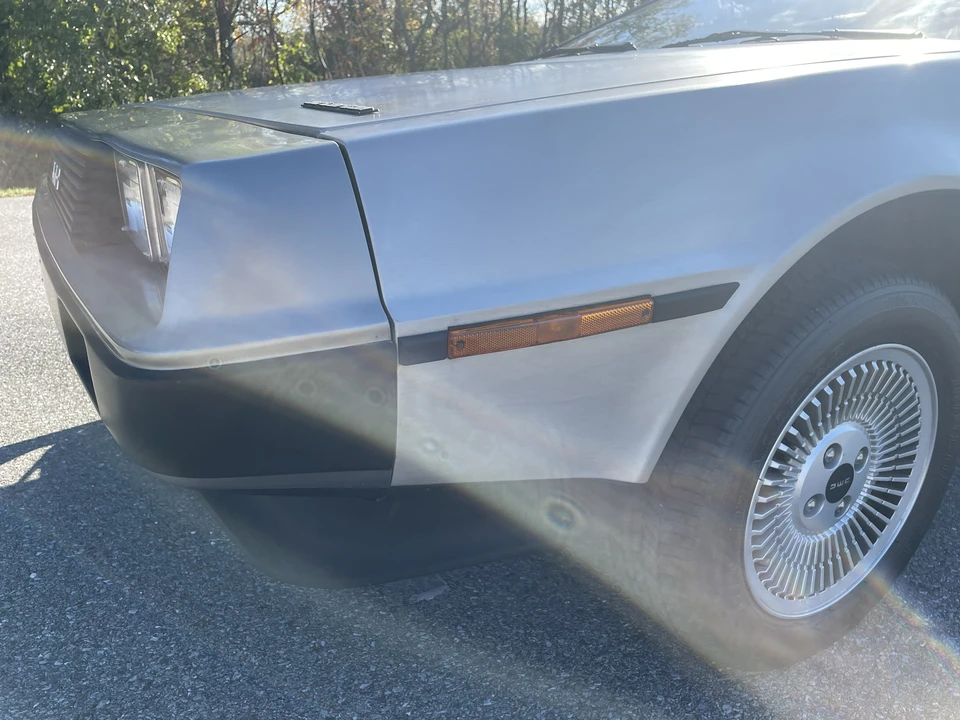 1983 DeLorean DMC-12 - Image 23 of 31