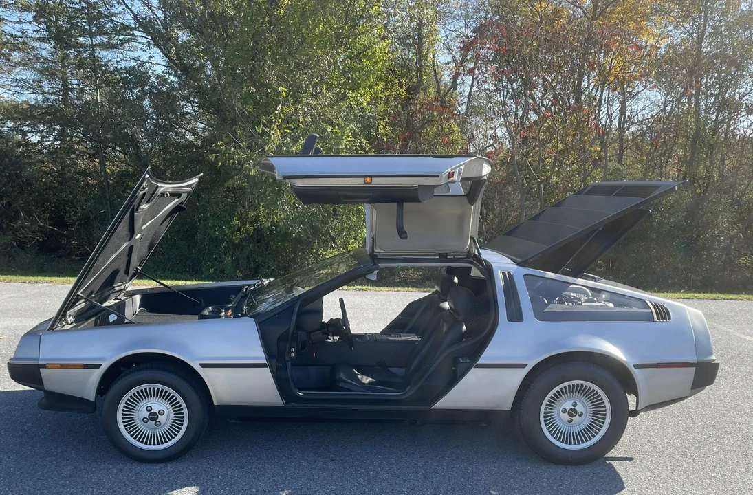 1983 DeLorean DMC-12 - Image 19 of 31