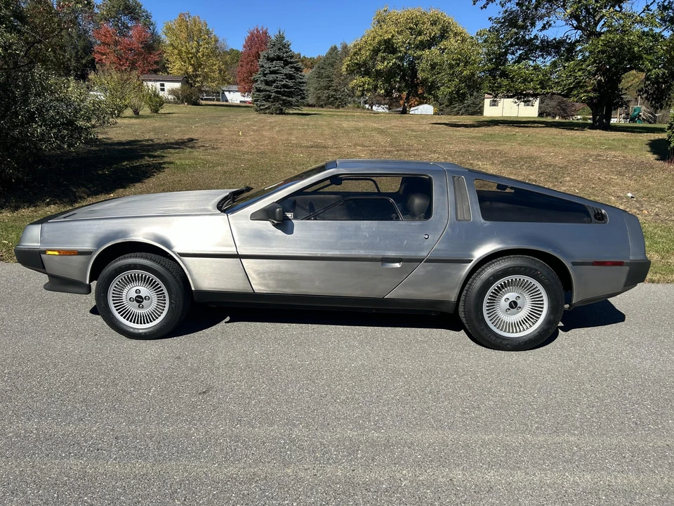 1983 DeLorean DMC-12 - Image 17 of 31