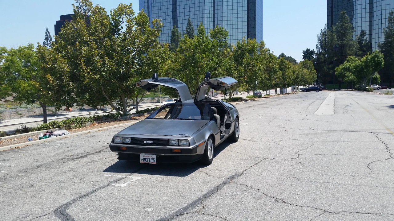 1983 DeLorean DMC-12 - Image 4 of 31
