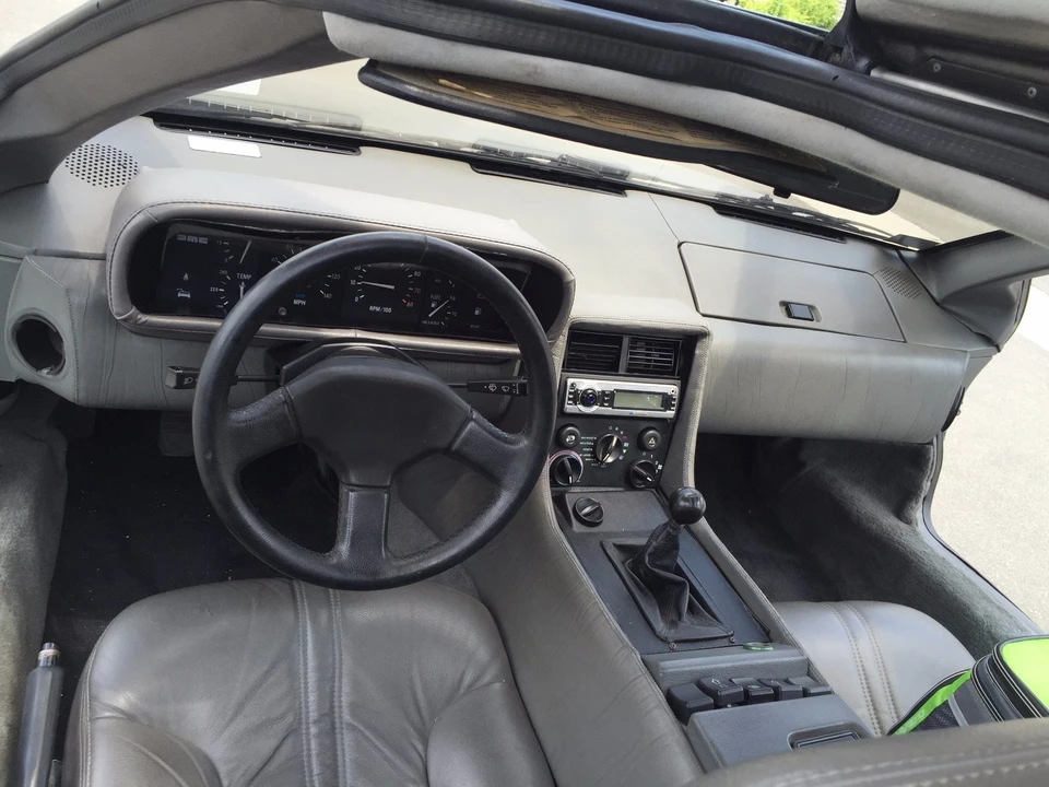 1983 DeLorean DMC-12 - Image 17 of 31