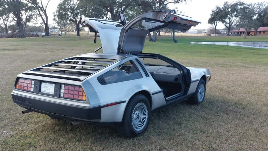 1983 DeLorean DMC-12 - Image 2 of 8