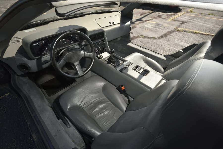 1983 DeLorean DMC-12 - Image 30 of 31