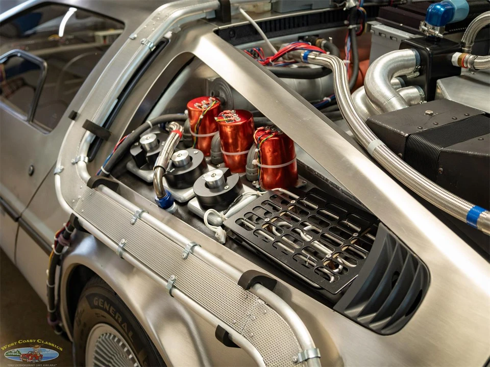 1983 DeLorean DMC-12 - Image 27 of 31