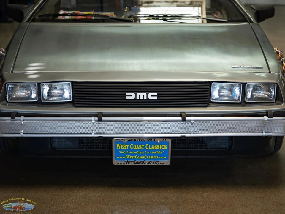 1983 DeLorean DMC-12 - Image 18 of 31