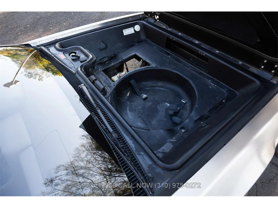 1983 DeLorean DMC-12 - Image 25 of 31