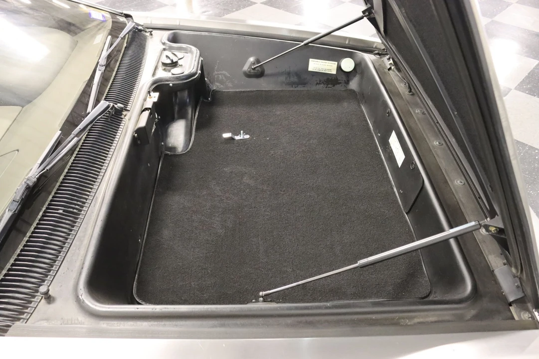 1983 DeLorean DMC-12 - Image 3 of 31