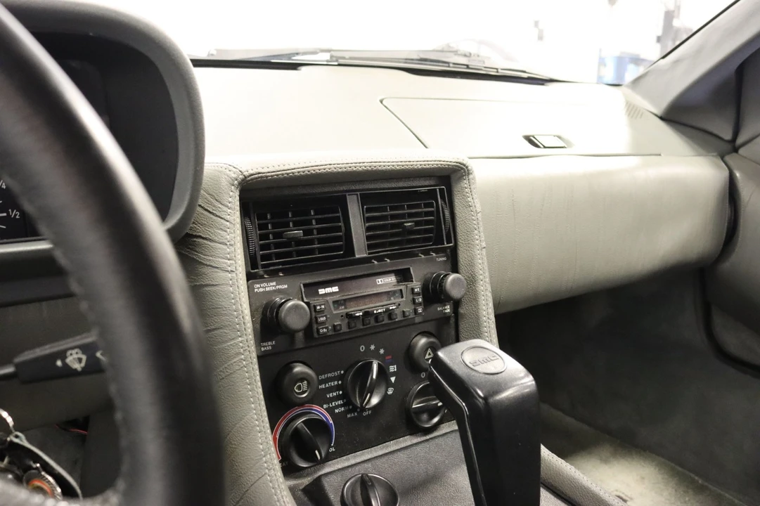 1983 DeLorean DMC-12 - Image 23 of 31