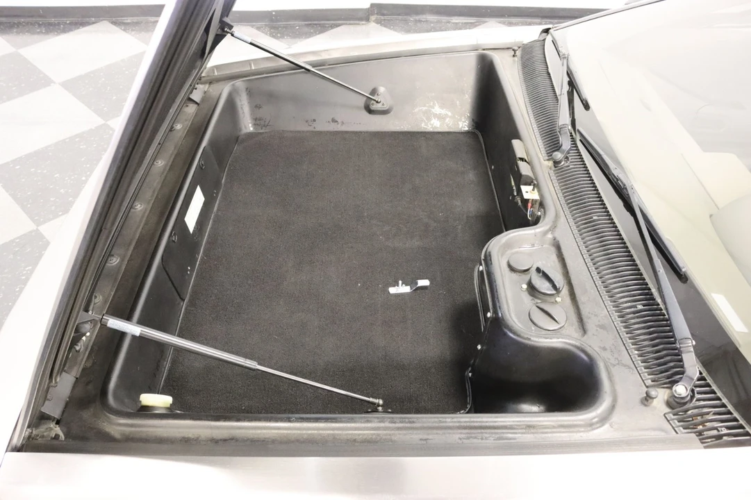 1983 DeLorean DMC-12 - Image 6 of 31