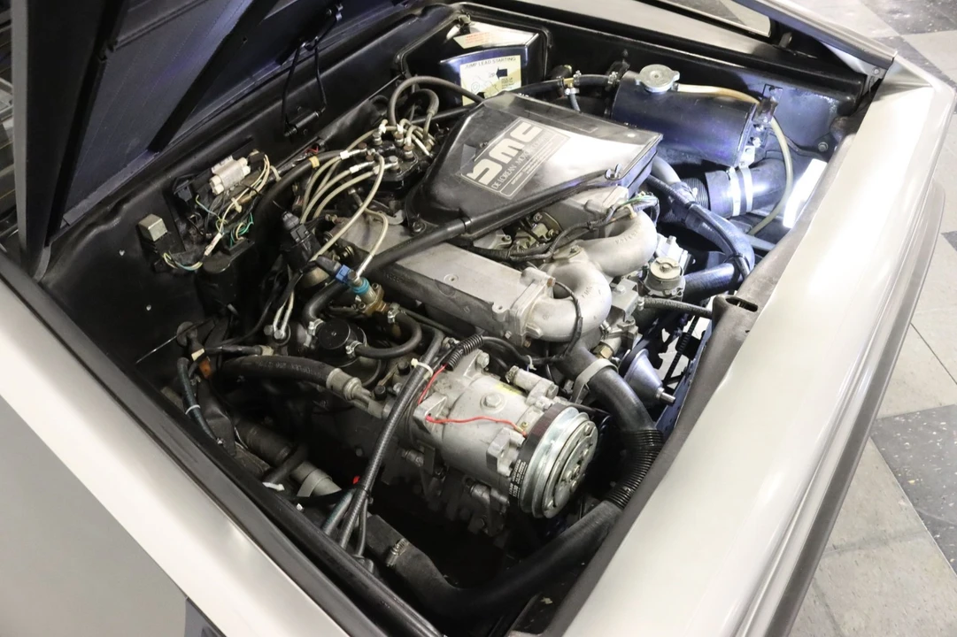 1983 DeLorean DMC-12 - Image 10 of 31