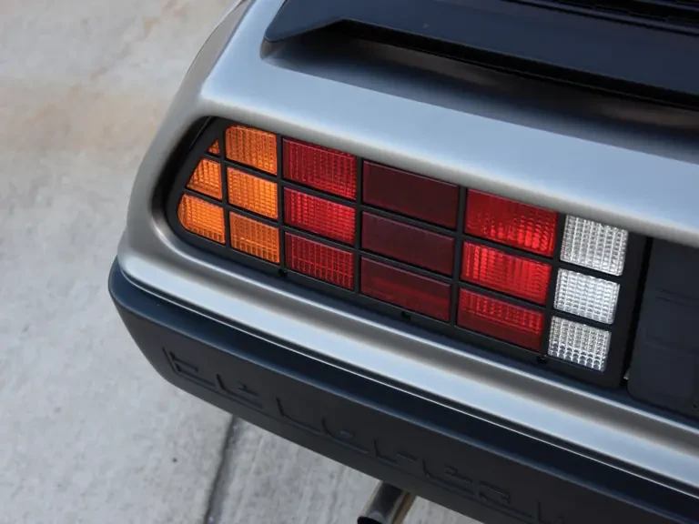1983 DeLorean DMC-12 - Image 16 of 31