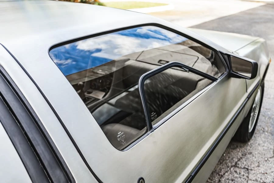 1983 DeLorean DMC-12 - Image 19 of 31