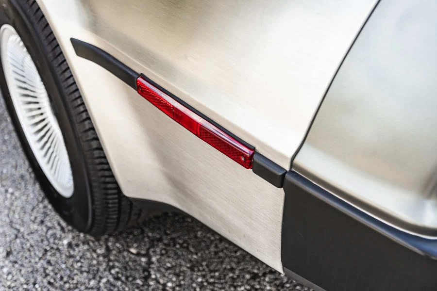 1983 DeLorean DMC-12 - Image 14 of 31