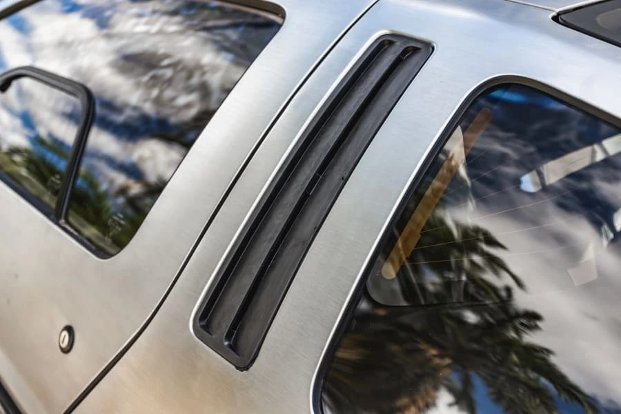 1983 DeLorean DMC-12 - Image 23 of 31