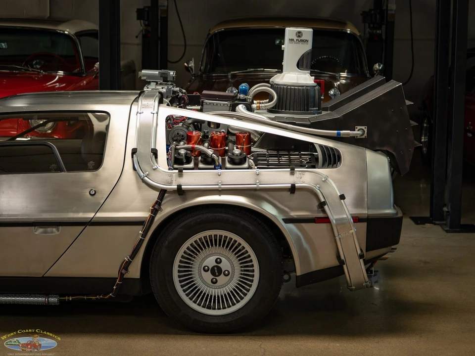1983 DeLorean DMC-12 - Image 8 of 31