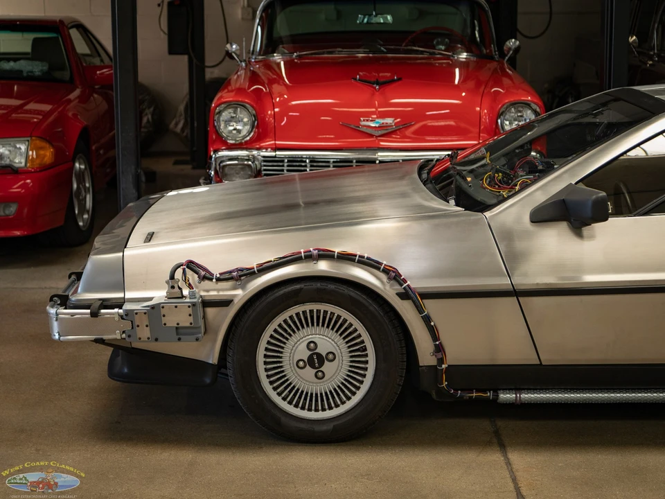 1983 DeLorean DMC-12 - Image 5 of 31