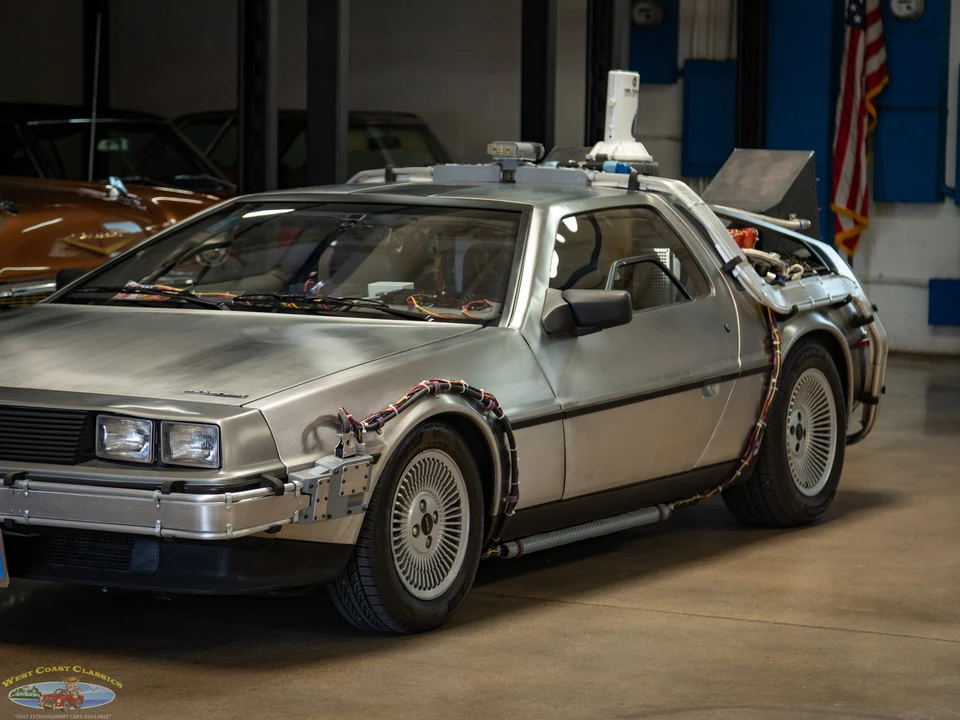 1983 DeLorean DMC-12 - Image 10 of 31
