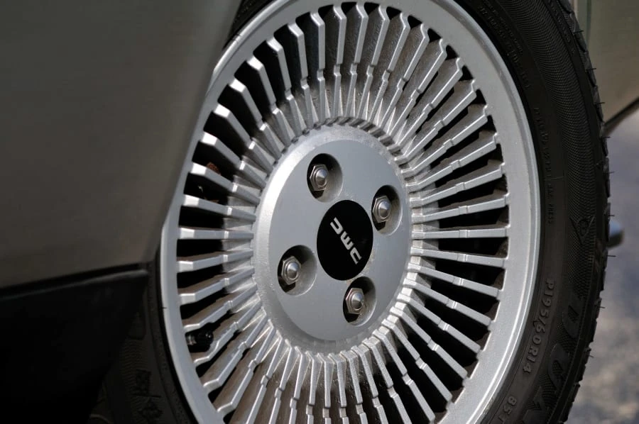 1983 DeLorean DMC-12 - Image 10 of 12