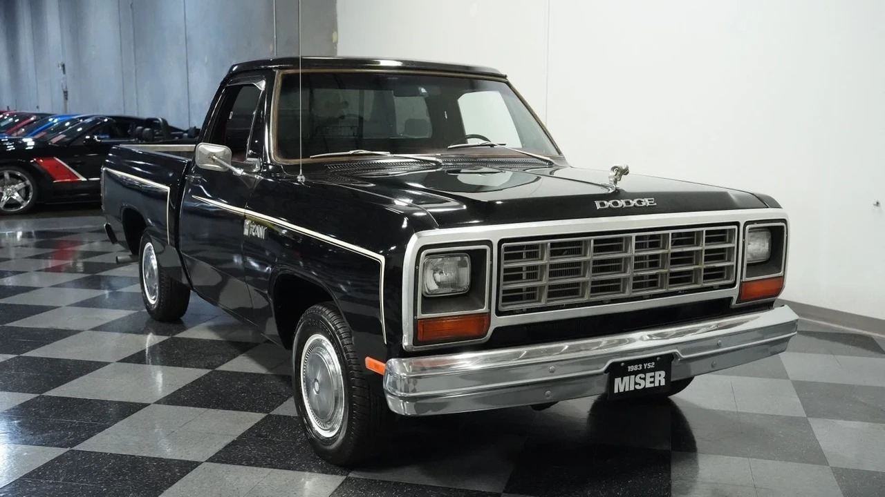 1983 Dodge D Series 3rd Gen - Image 15 of 21