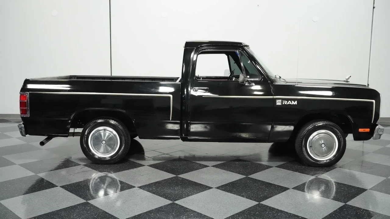 1983 Dodge D Series 3rd Gen - Image 13 of 21