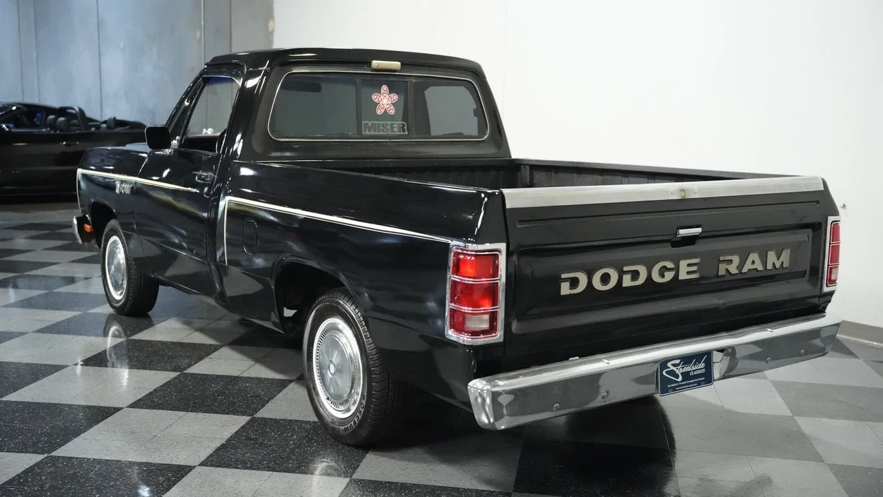 1983 Dodge D Series 3rd Gen - Image 9 of 12