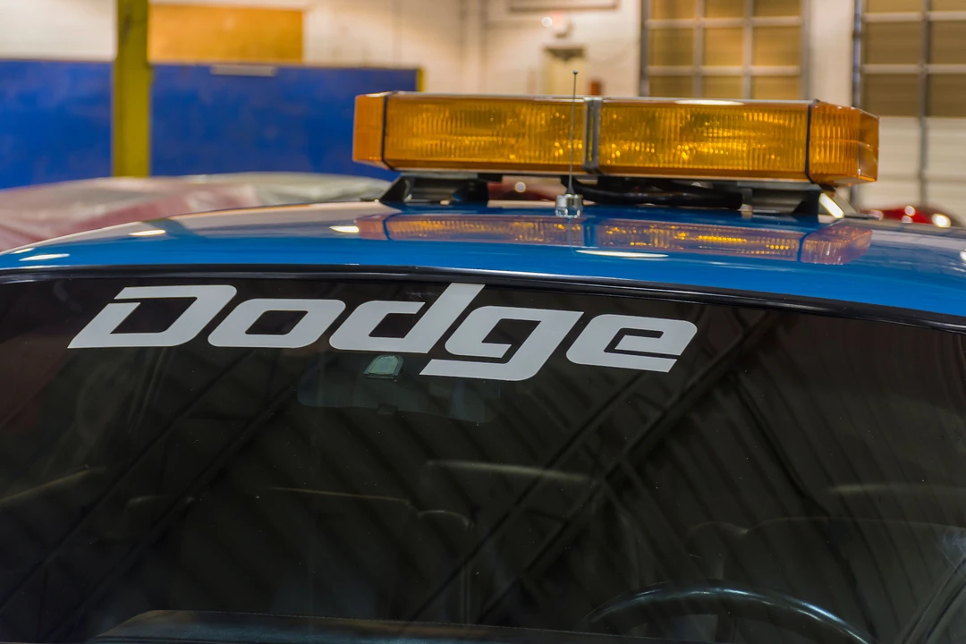 1983 Dodge Daytona - Image 19 of 31