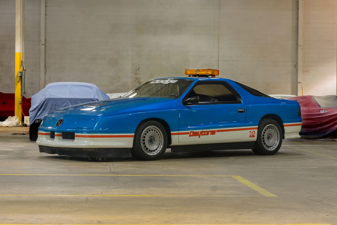 1983 Dodge Daytona - Image 3 of 31