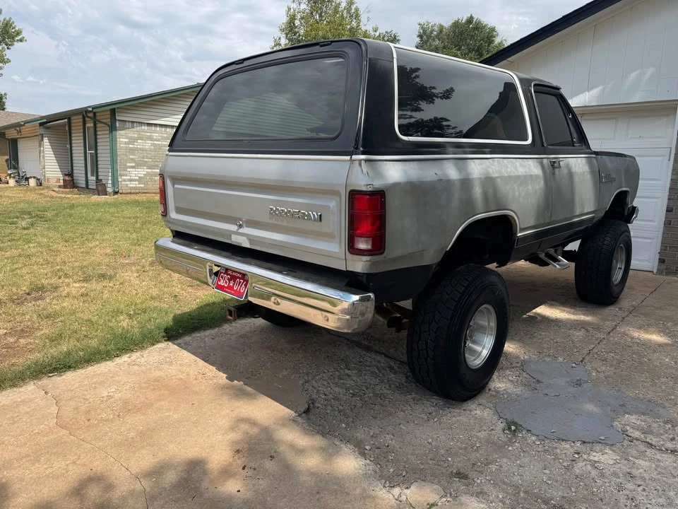 1983 Dodge Ramcharger - Image 4 of 10