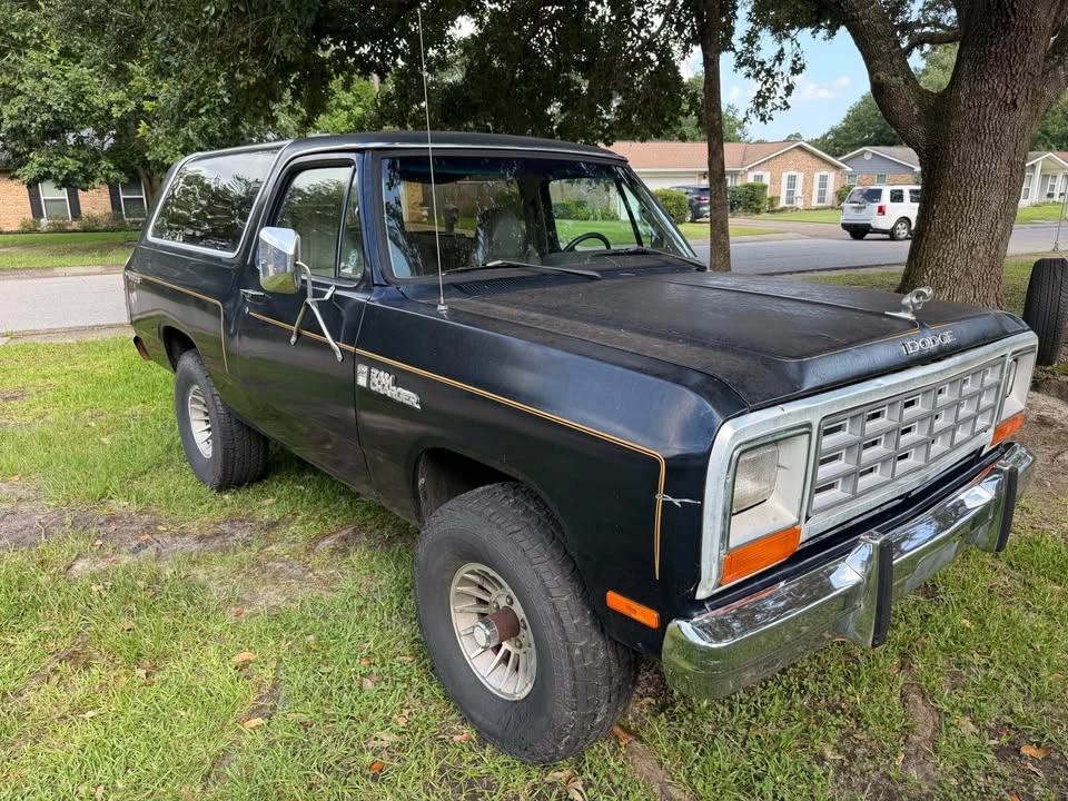 1983 Dodge Ramcharger - Image 5 of 7
