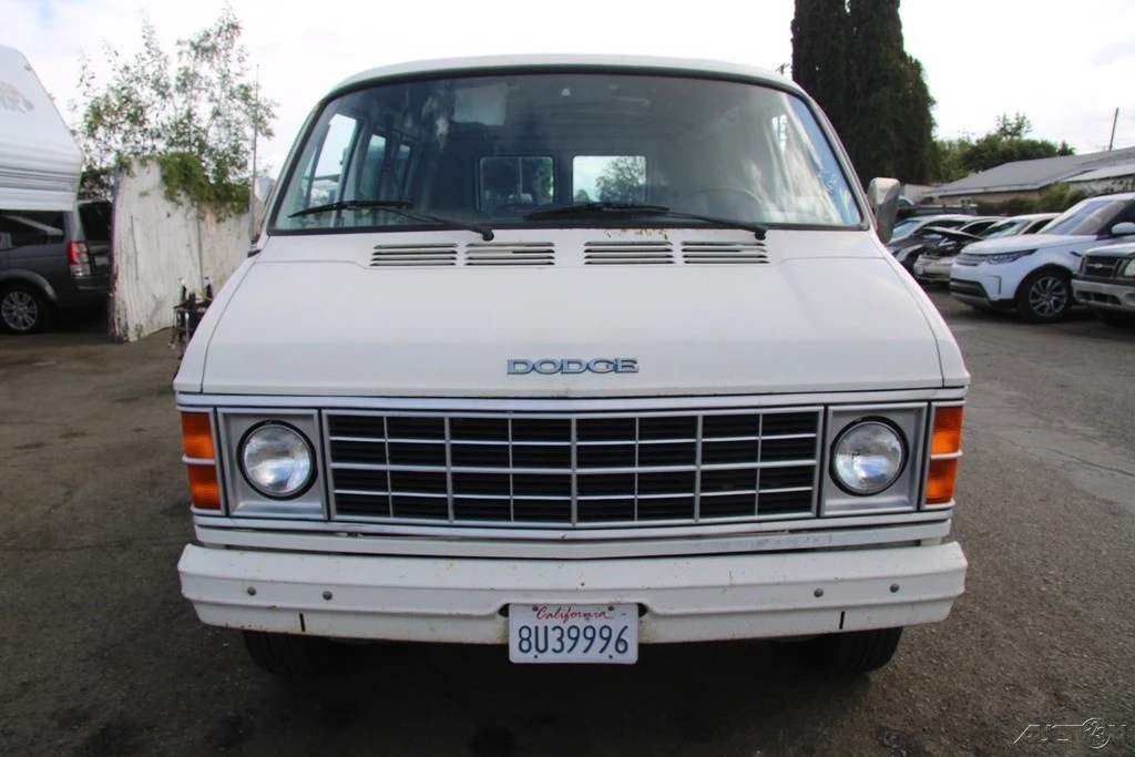 1983 Dodge Ram Van - Image 11 of 21