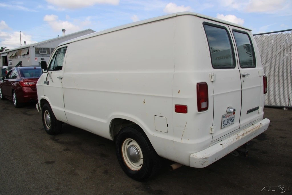 1983 Dodge Ram Van - Image 5 of 21