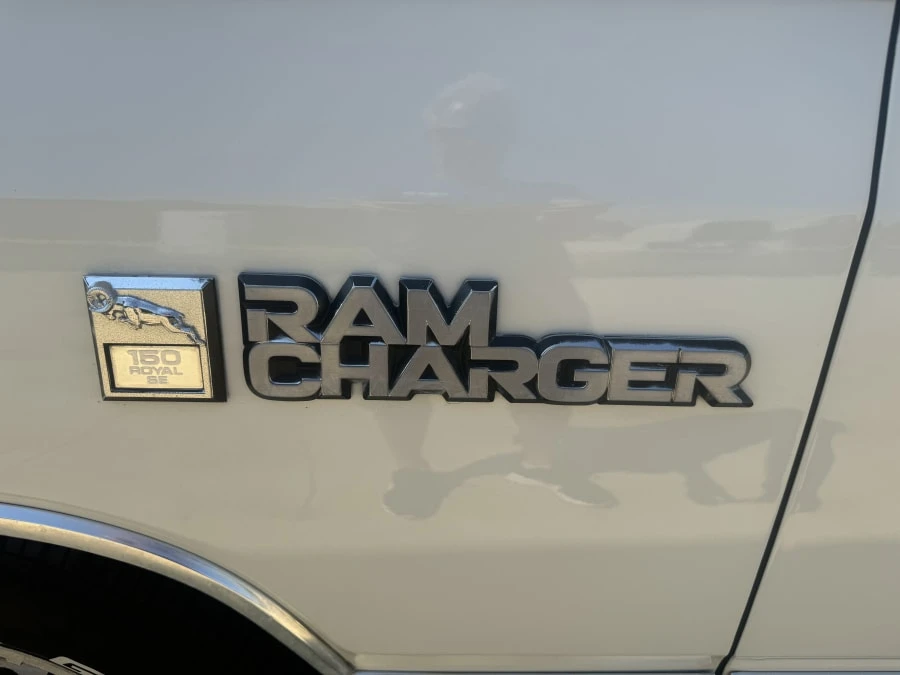 1983 Dodge Ramcharger - Image 3 of 12
