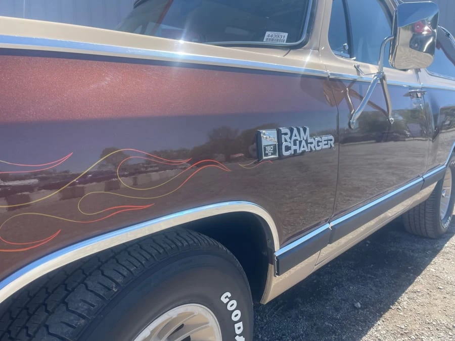 1983 Dodge Ramcharger - Image 5 of 19