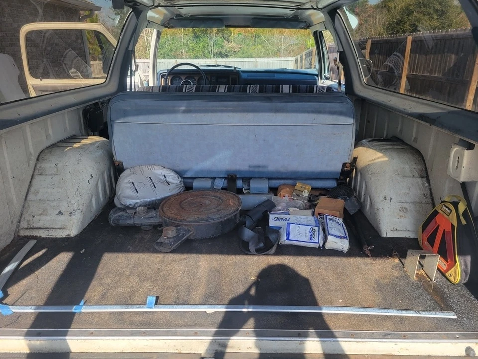 1983 Dodge Ramcharger - Image 10 of 10
