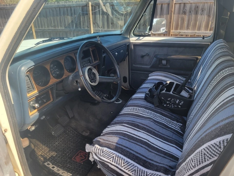 1983 Dodge Ramcharger - Image 7 of 10