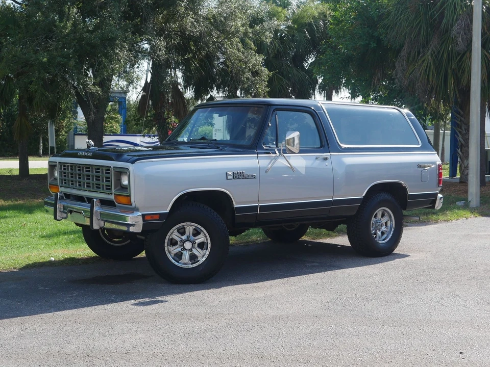 1983 Dodge Ramcharger - Image 8 of 24