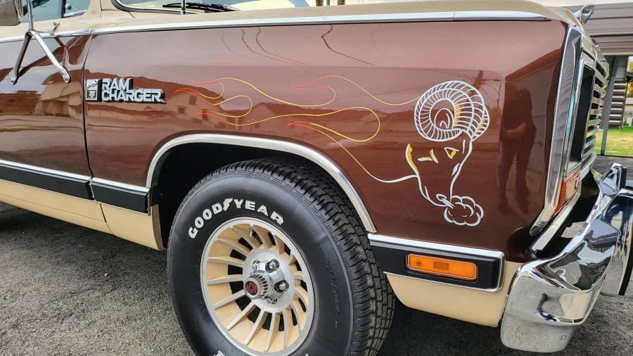 1983 Dodge Ramcharger - Image 7 of 31