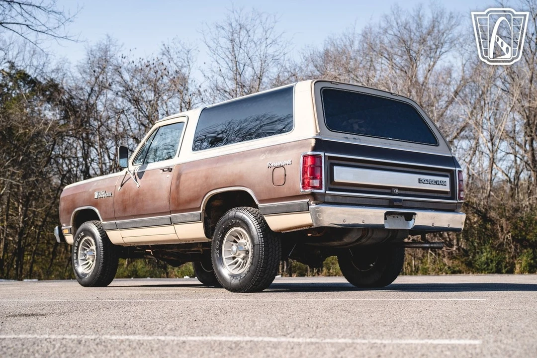 1983 Dodge Ramcharger - Image 12 of 12