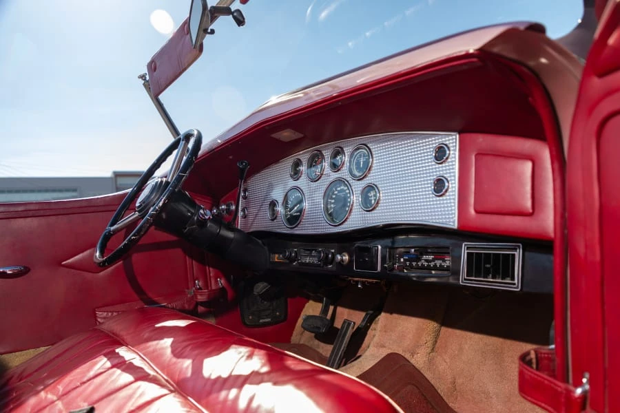 1983 Duesenberg - Image 28 of 31