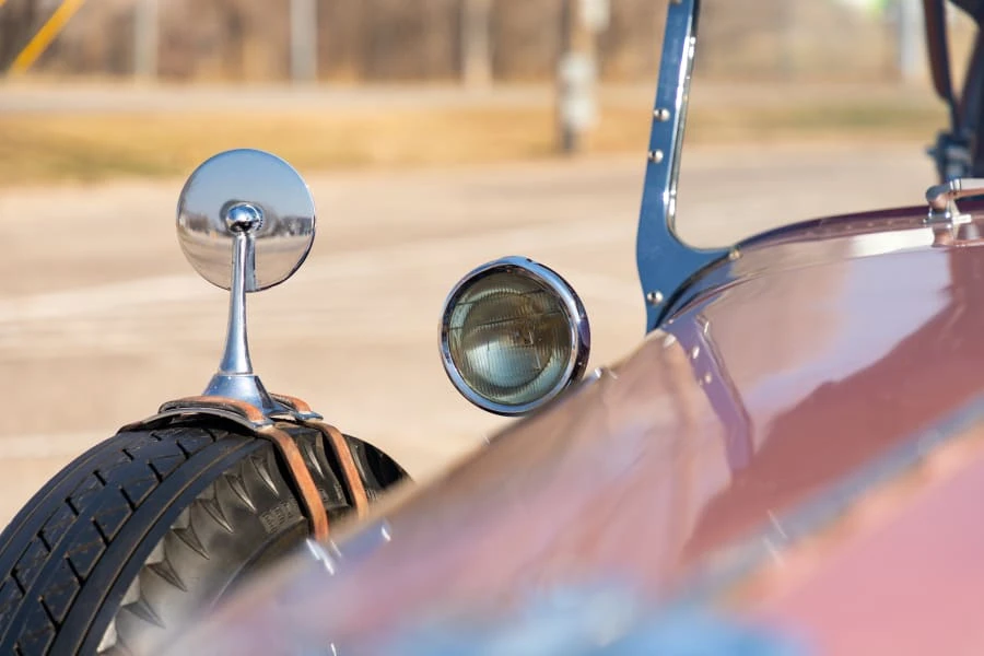 1983 Duesenberg - Image 9 of 31