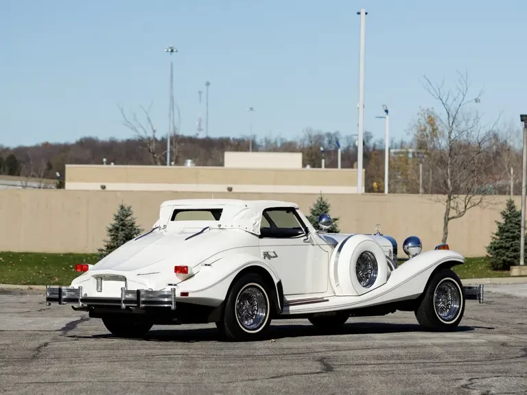 1983 Excalibur - Image 3 of 31