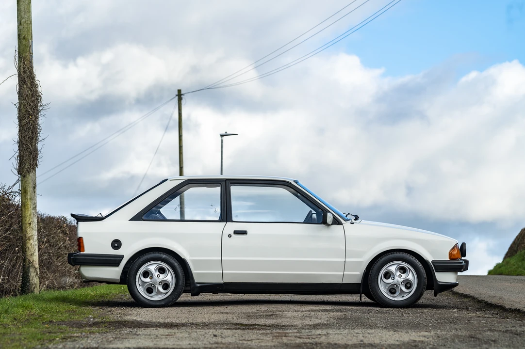 1983 Ford Escort - Image 9 of 31