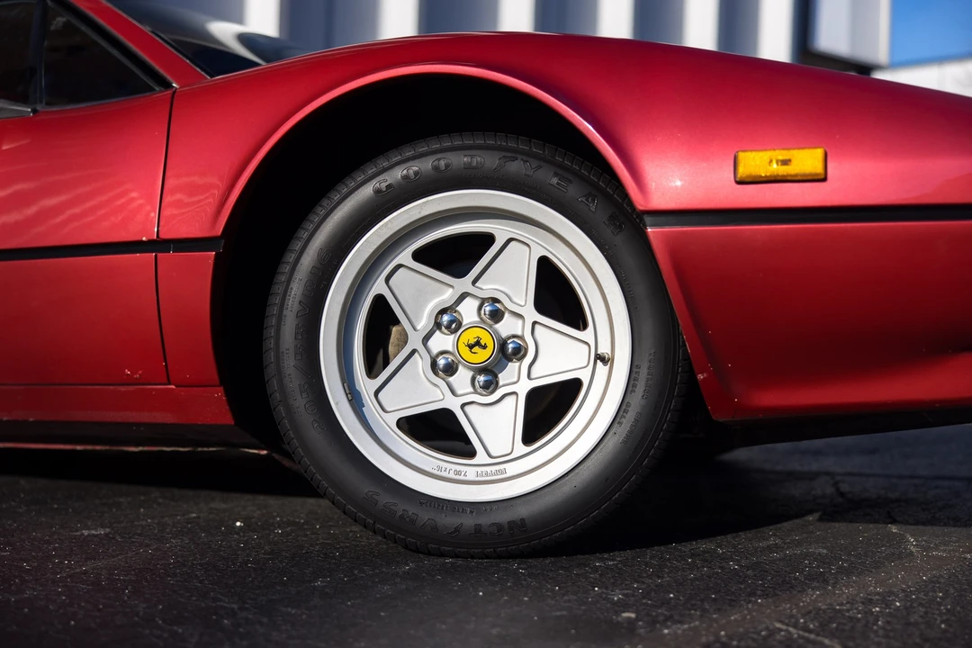 1983 Ferrari - Image 20 of 31
