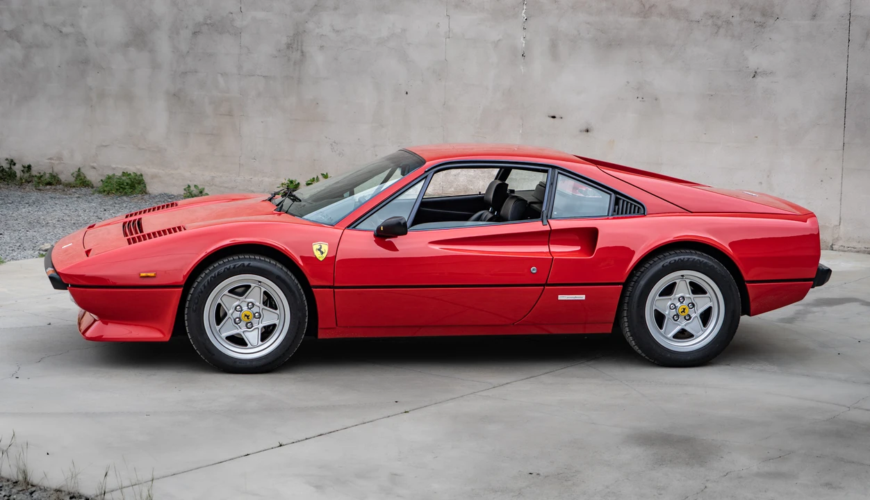 1983 Ferrari 308 GTB QV - Image 4 of 31